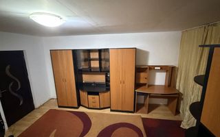 Garsonieră spațioasă de 32 mp de închiriat în Iași - Poză 2