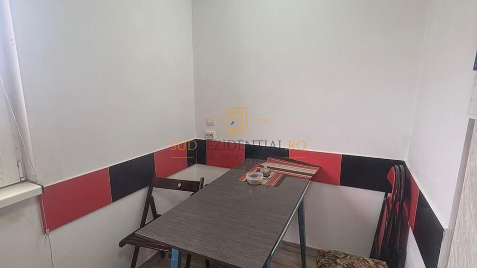 Apartament 3 camere decomandat, loc de parcare,Brancoveanu, Comision 0 - Poză 2