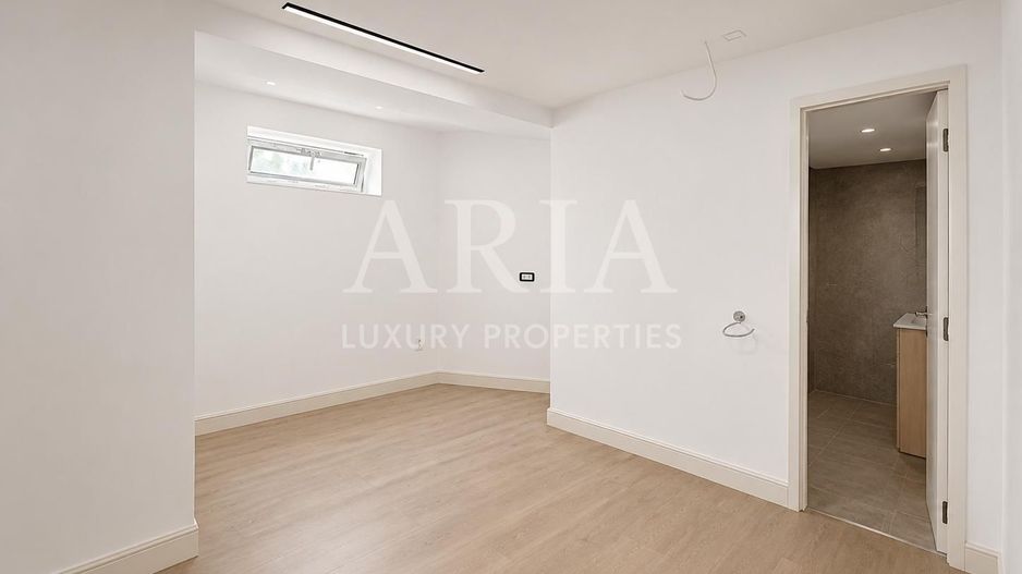 Vilă Ultra-Luxury | Lângă Pădure | Piscină Privată - Poză 38