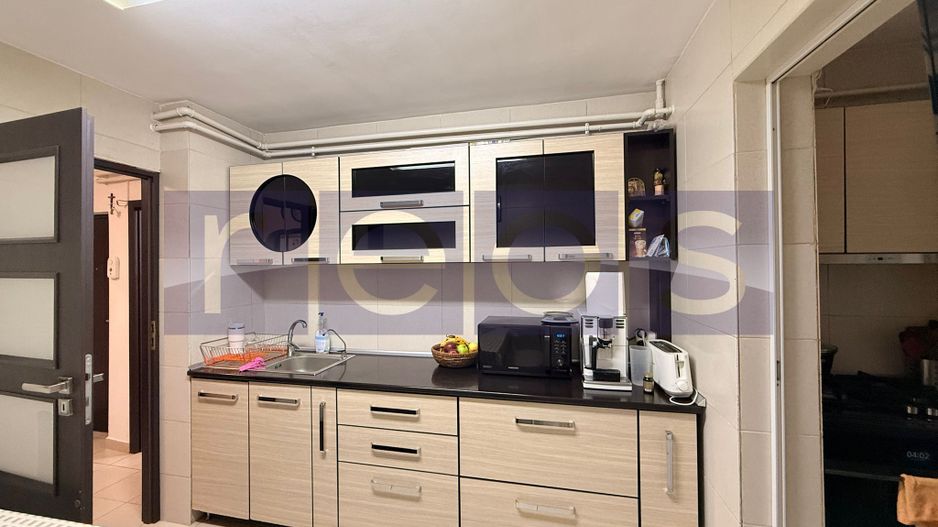 VANZARE APARTAMENT DRISTOR 3 CAMERE CENTRALA PROPRIE 70MP DECOMANDAT - Poză 9