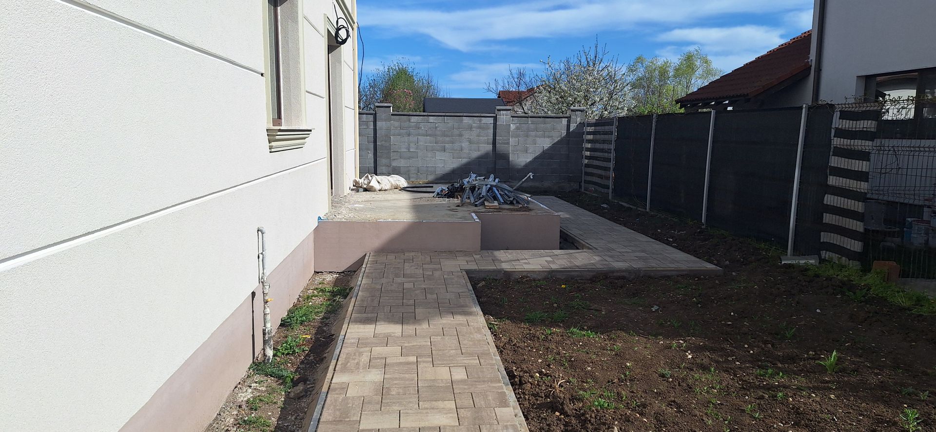 Casa cu garaj- contructie tip duplex - Poză 10