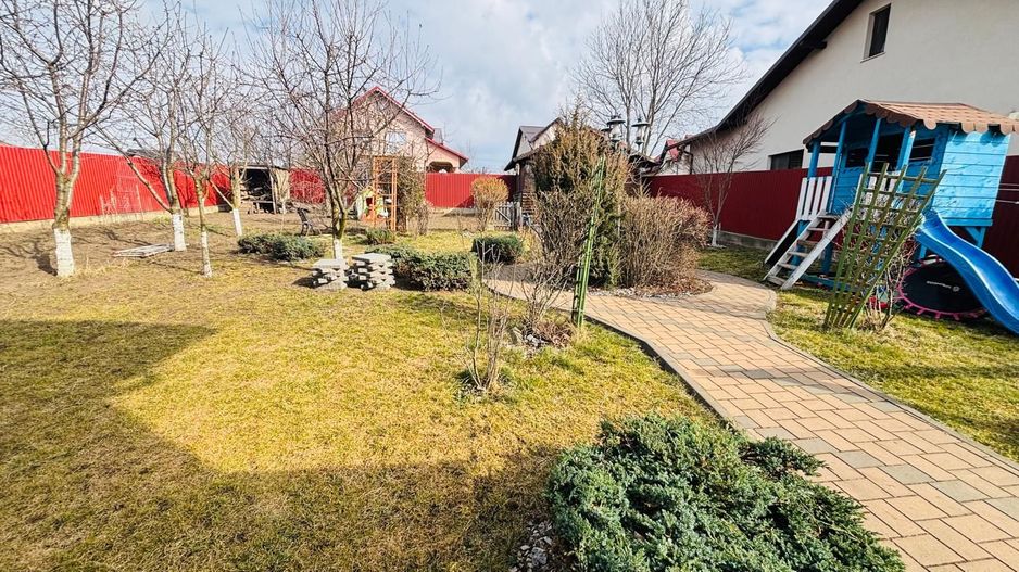 Vilă deosebită în Șcheia I 240 mp utili I teren 1000 mp I 295.000 € - Poză 4