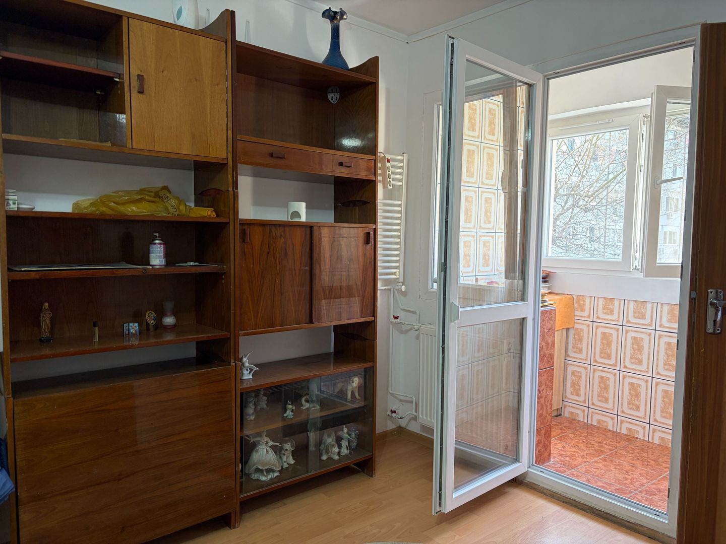 Apartament cu doua camere, Aparatorii Patriei, 65.000€ - Poză 2