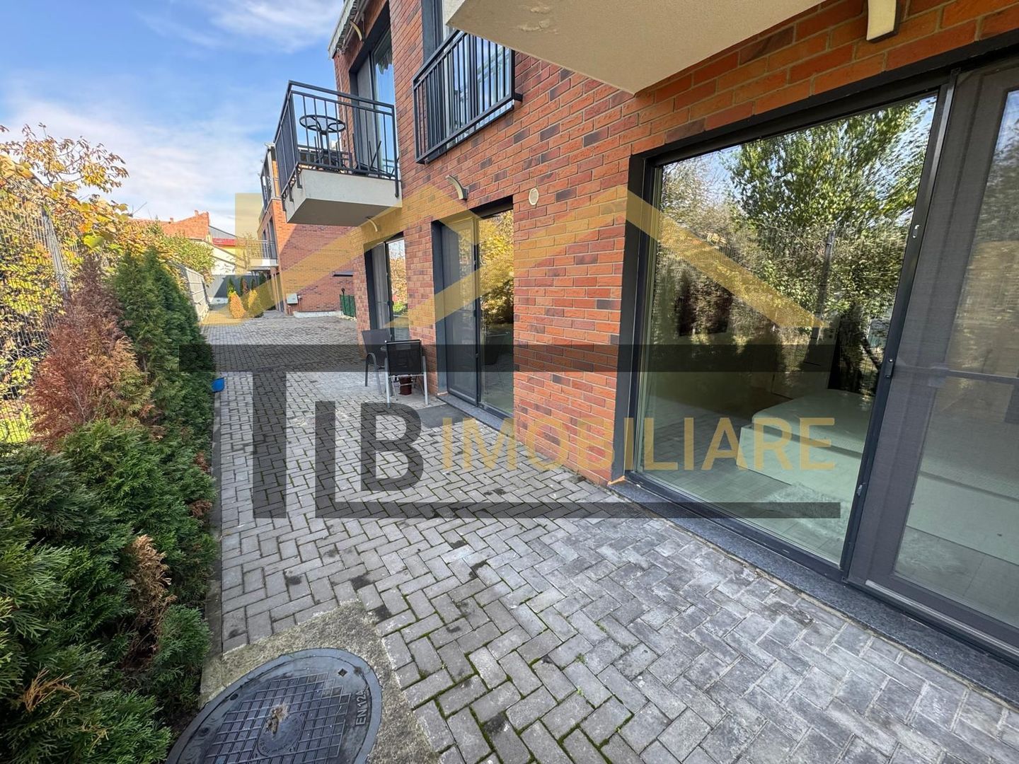 Apartament de 2 camere, terasa, 60mp, parcare, zona Semi-Centrala - Poză 11