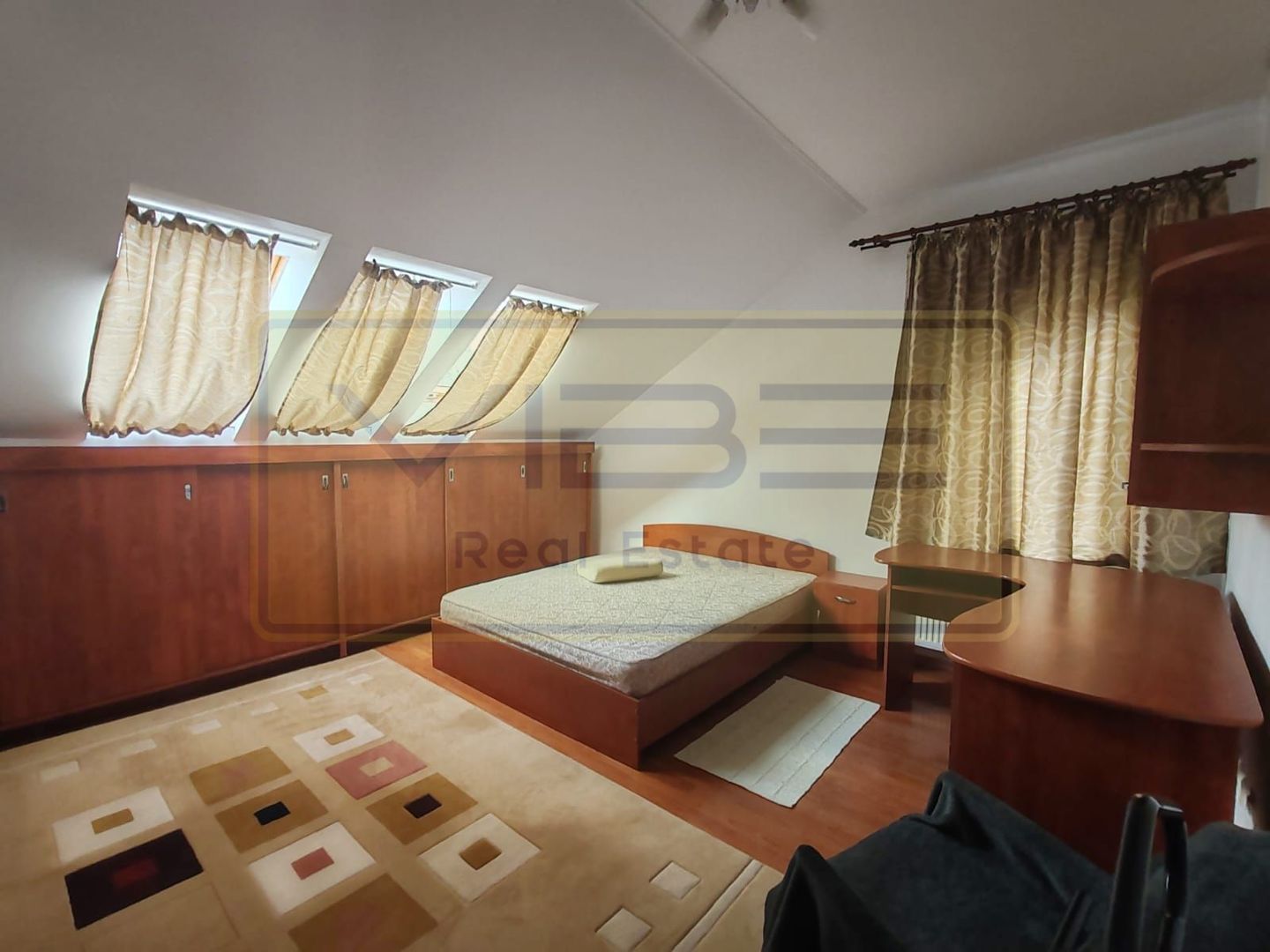 Apartament 5 camere la Vila- Moara De vant- 30min UMF - Curte/ Parcare - Poză 15