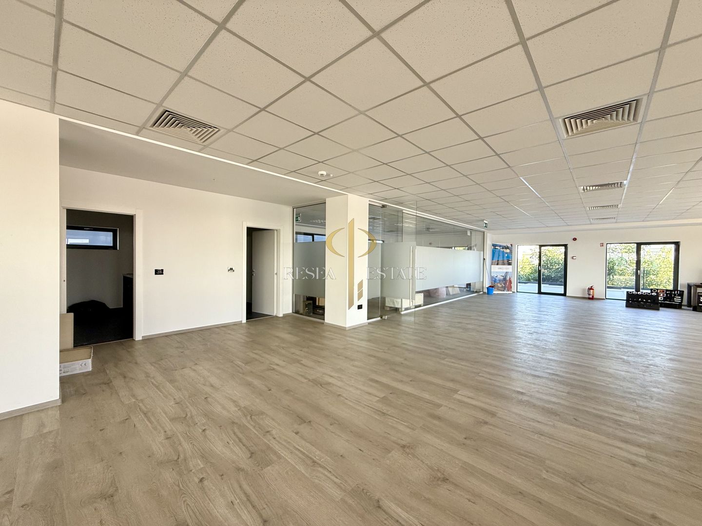 Spațiu comercial- birouri | Giroc - Poză 1