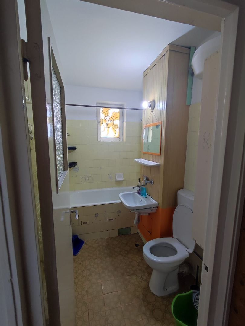 Apartament 2 camere decomandate 49 mp Str Donath zona Casa Radio - Poză 4