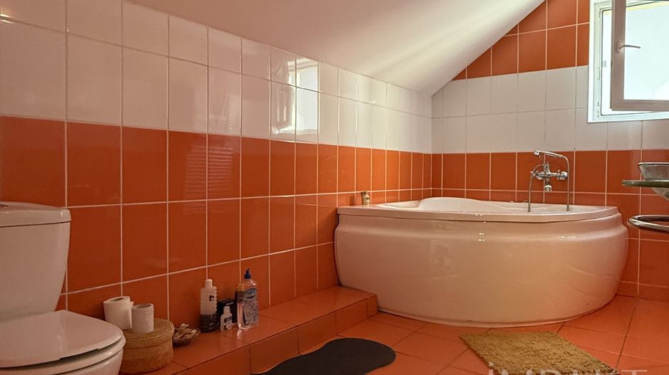 Spatiu de birouri cu 3 camere + mansarda in Grigorescu - Poză 11