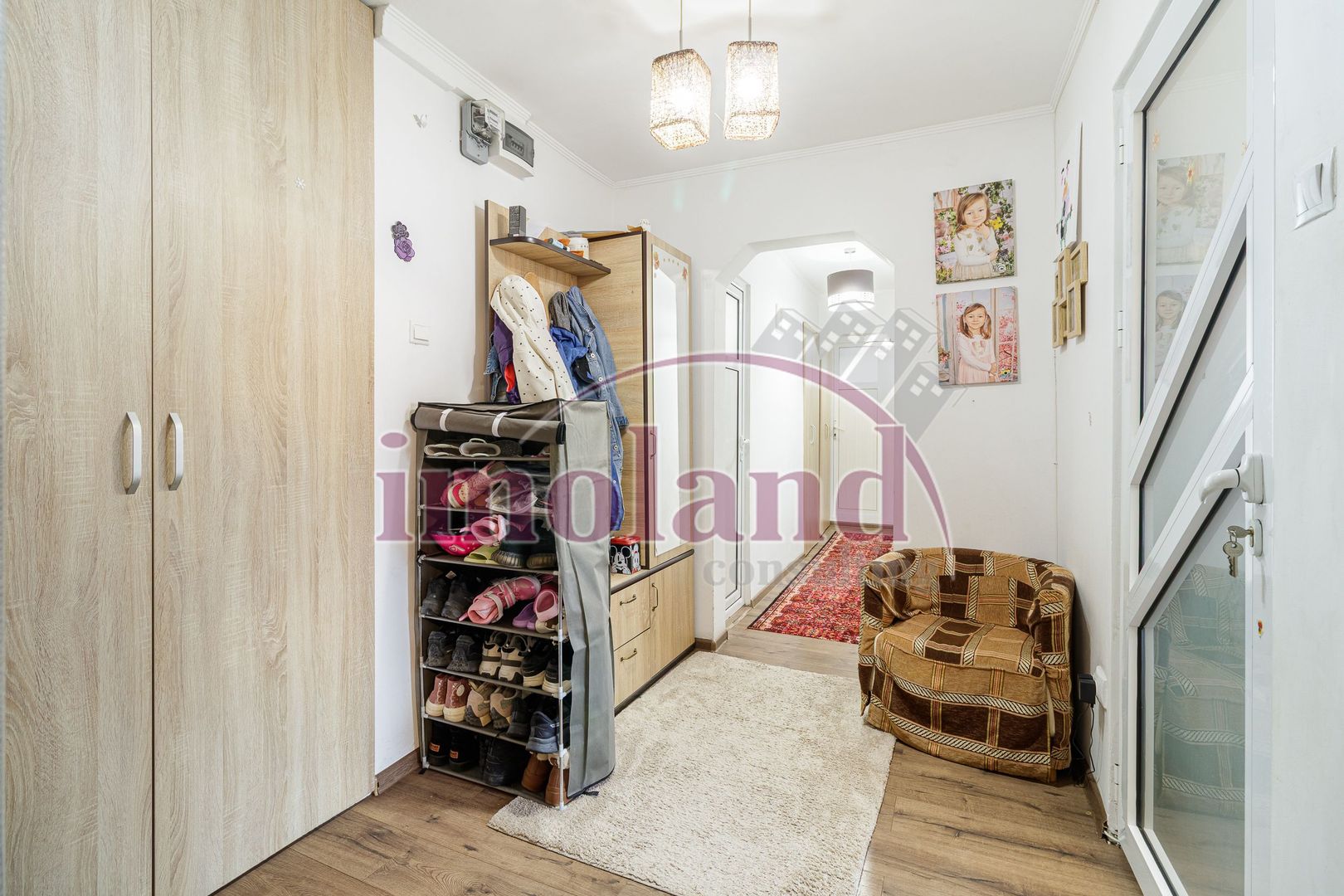 Apartament - 3 camere cu centrala proprie - Vanzare - Pta Rahova - Poză 3