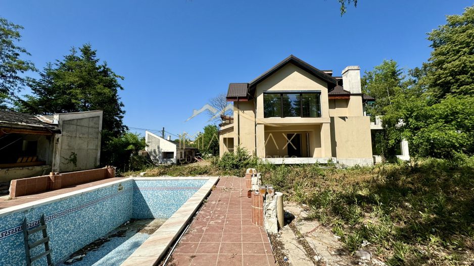 Vila cu 13 camere *4000mp teren* / Piscina / Snagov - Poză 2
