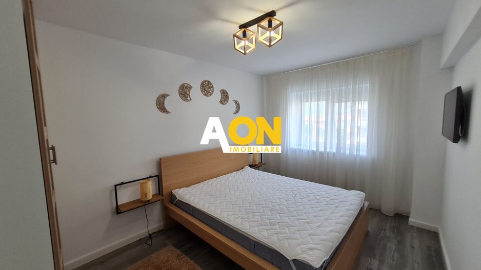 Apartament 2 Camere, Ultracentral, 54 mp, Decomandat, Zona Cetate - Poză 10