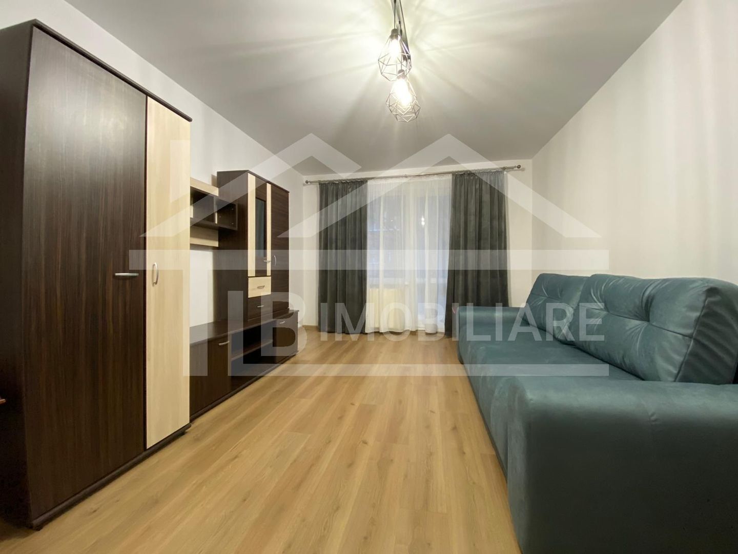 Apartament cu 2 camere, 50 mp, decomandat, Zona Fortuna - Poză 2