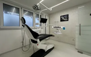 Clinica Stomatologica Premium – 2 Cabinete Complet Utilate – Metrou - Poză 14
