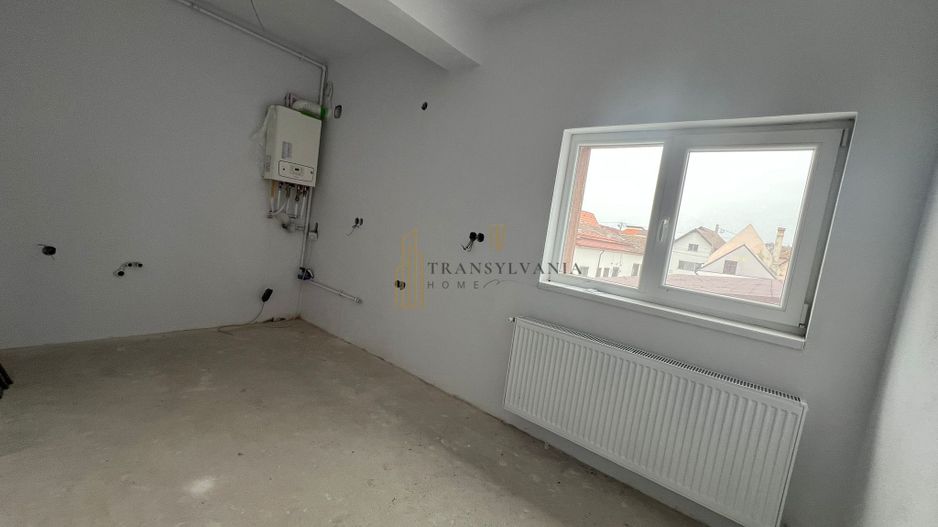 Apartament 3 camere, zona Turnisor - Poză 7