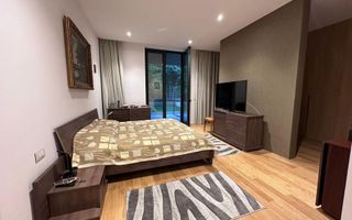 apartament de vanzare -locatie exclusivista- curte proprie- vedere parc - Poză 8