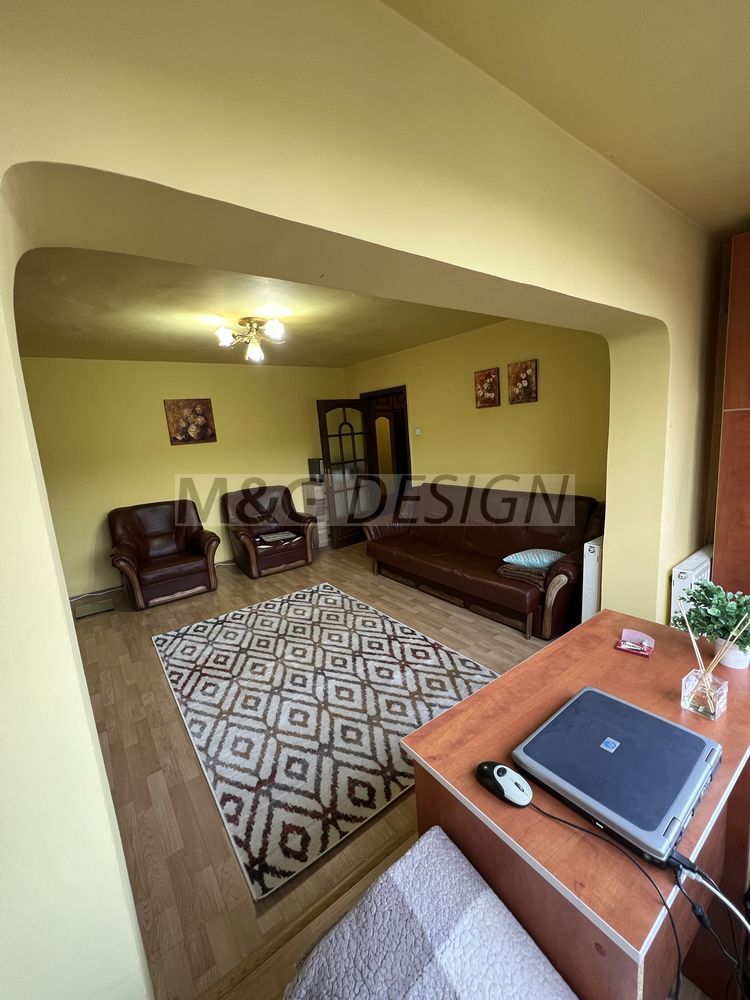 Apartament 3 Camere  Aradului etaj 2 - Poză 2