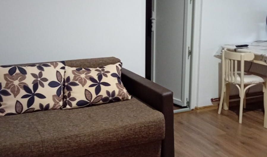 Ag EUROPA vinde ap 2 cam RENOVAT 44mp la etajul 1 în Micro 14 - Poză 1