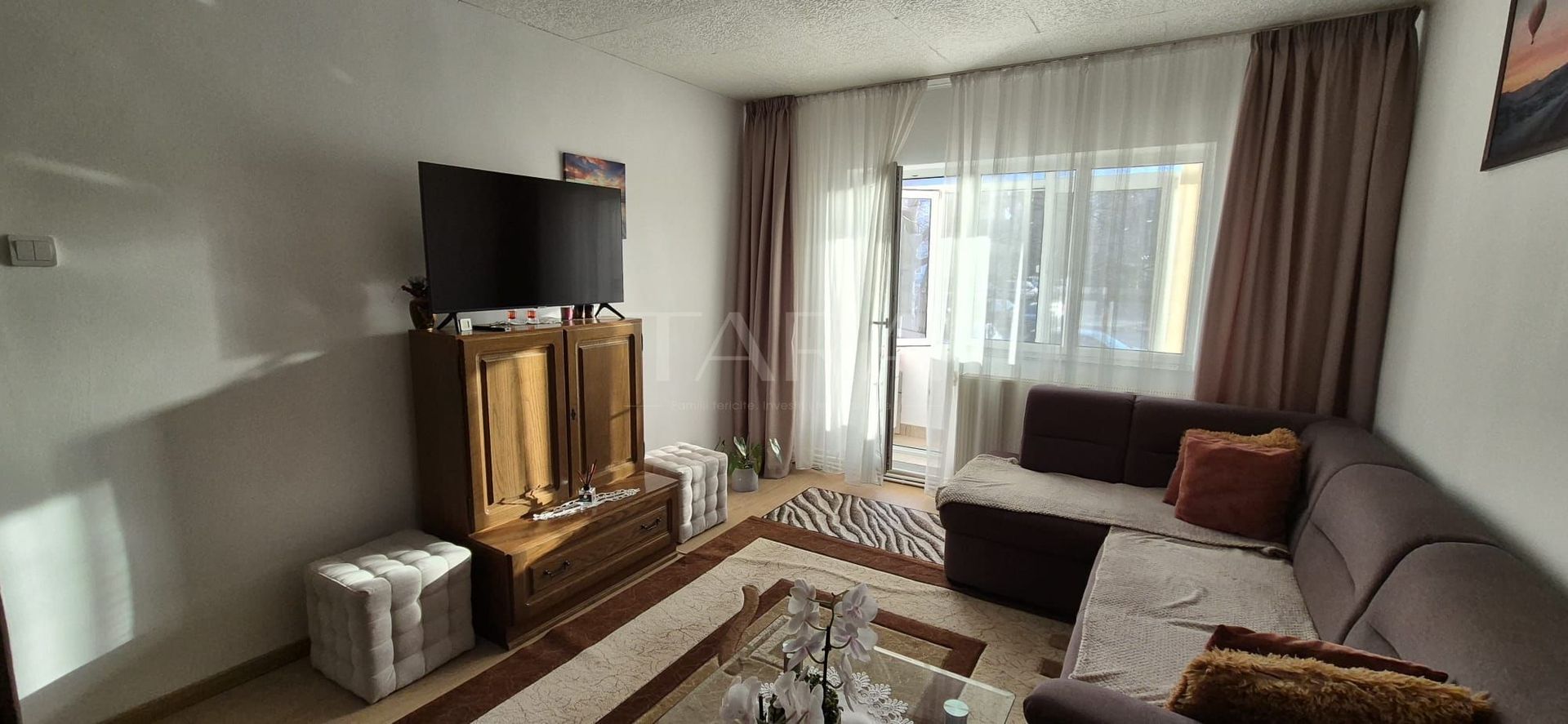 Apartament cu 3 camere de vânzare, Apahida - Poză 2