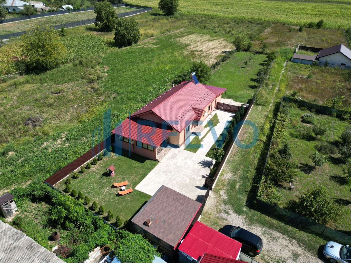 Casă pe parter și 1.200 mp teren, Ruși-Ciutea - Poză 6