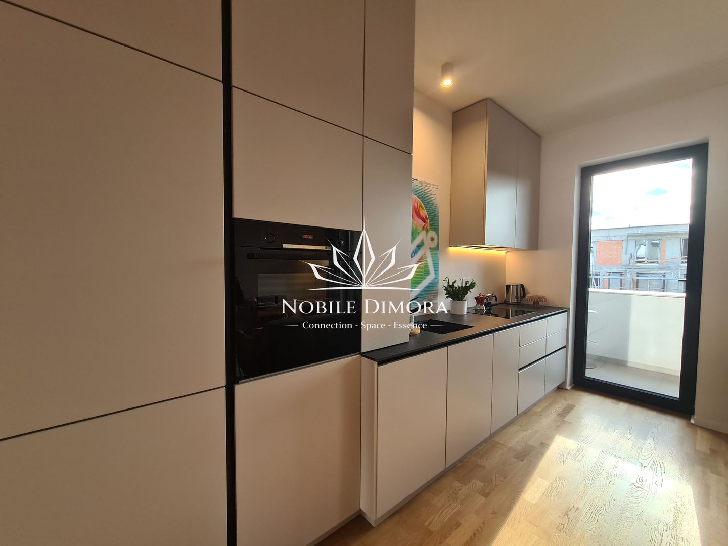 Paltim - Apartament de lux cu 3 camere si parcare subterana - Poză 4