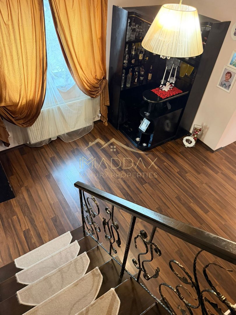 Vila spatioasa cu vedere spre lac Corbeanca - Poză 28