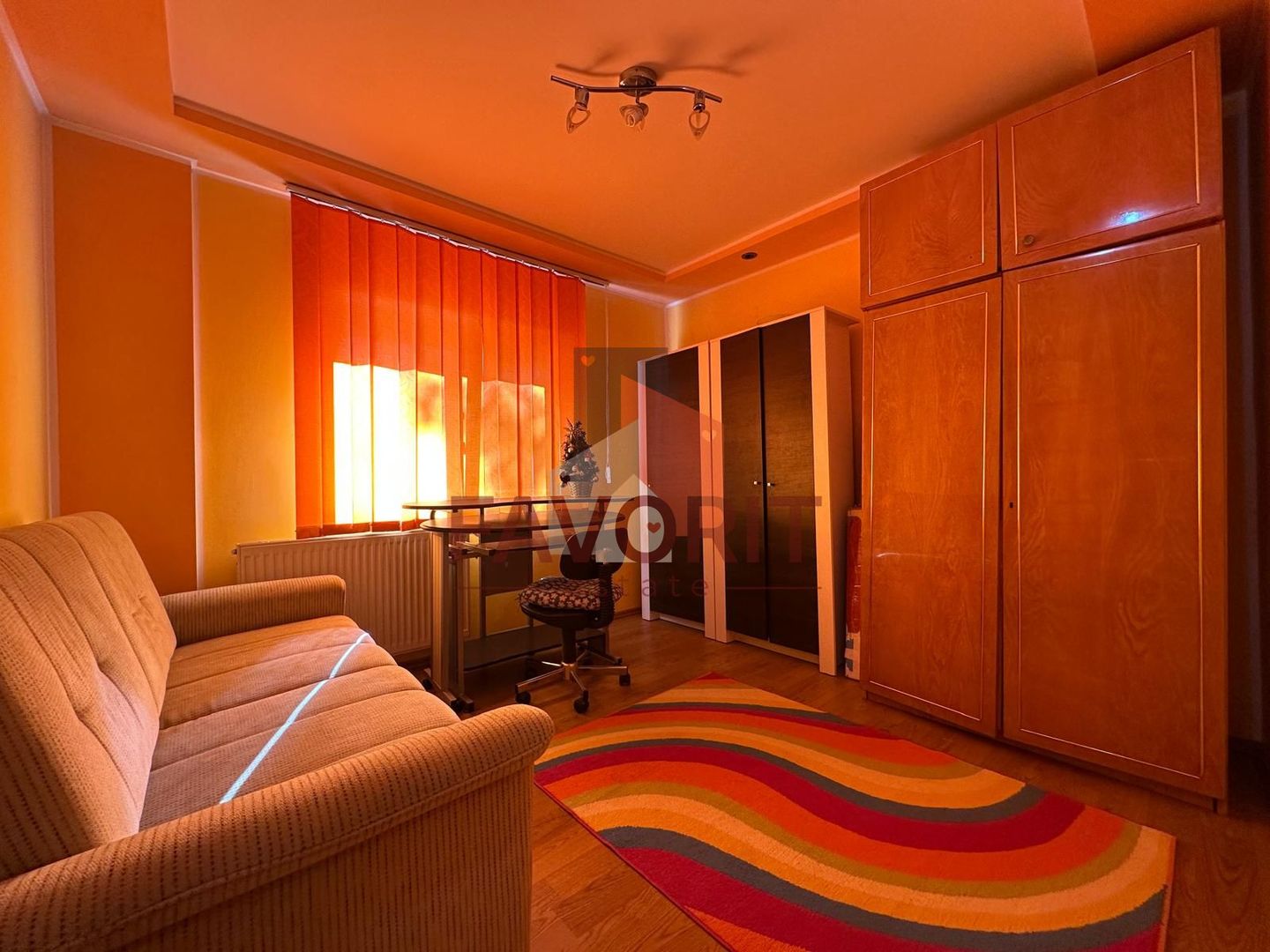 3 camere | etaj 2 | centrala proprie | zona excelenta | - Poză 8