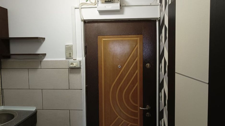 Garsoniera 21 mp etaj 3/4 Baba Novac-Energia - Poză 4