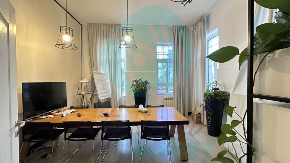 Casă renovată și consolidată, ideală pentru birouri sau activități comerciale - Poză 16