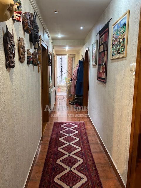 Apartament 3 camere de 98 mp cu curte de 150 mp, Andrei Muresanu - Poză 7