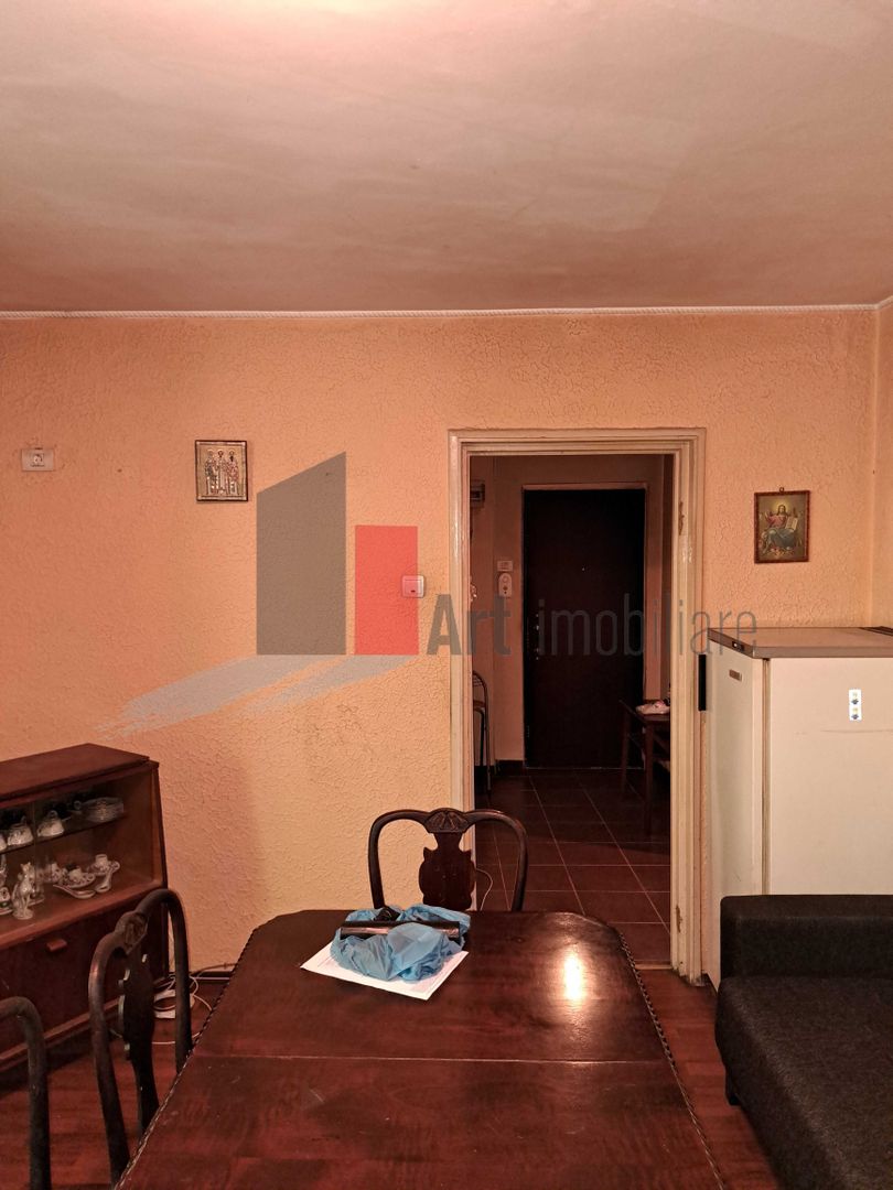 Vânzare apartament 4 camere decomandat Bd. Brâncoveanu - Poză 5