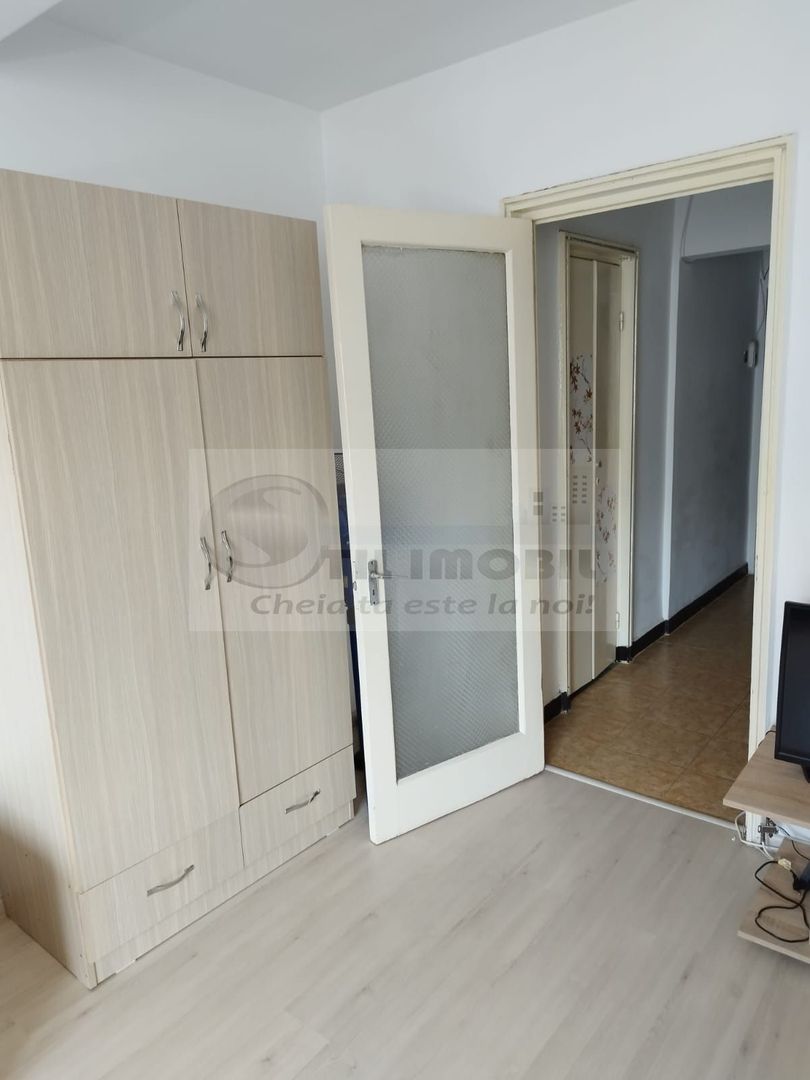 Apartament 2 camere decomandat CENTRU, mobilat complet- 479 € - Poză 10
