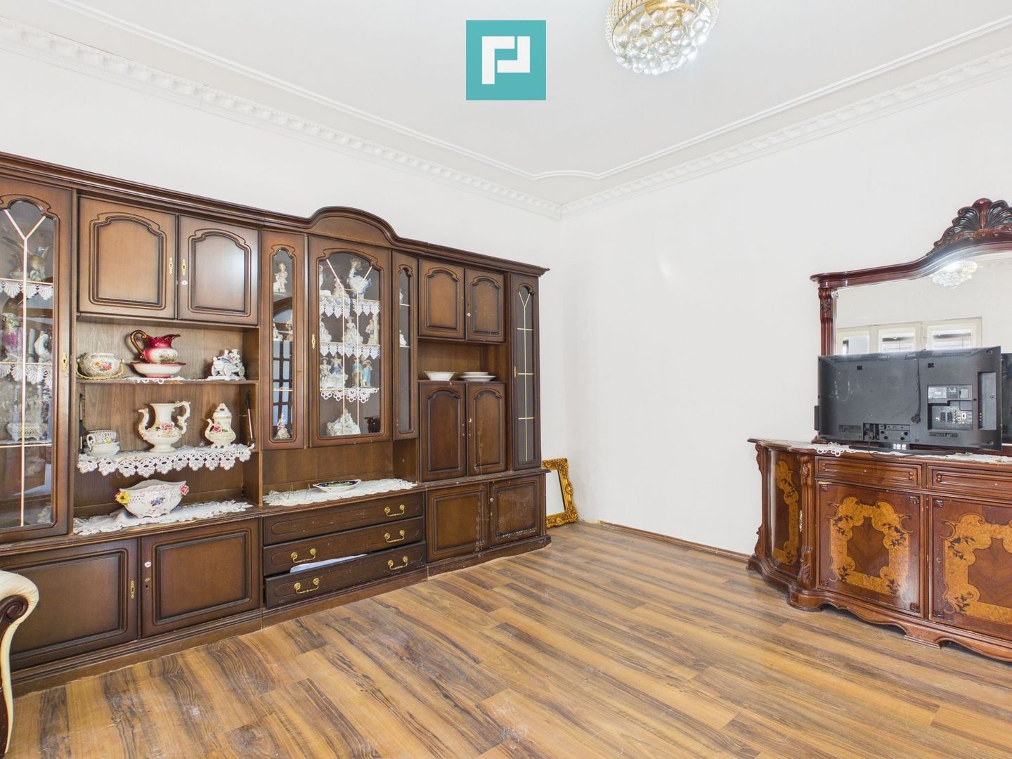 Casă individuală cu 5 camere și teren de 1.156 mp - Poză 9