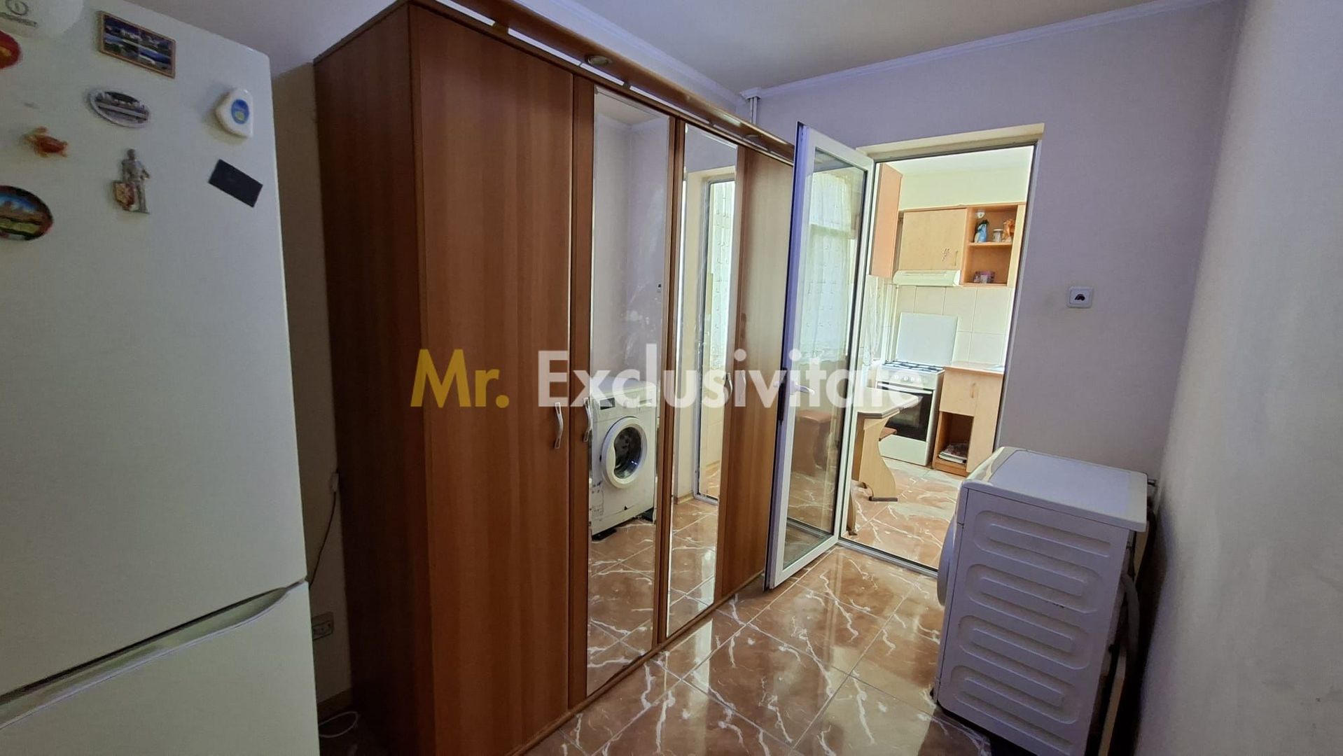 Inchiriere apartament 2 camere Trivale complex 1 langa piata - Poză 3