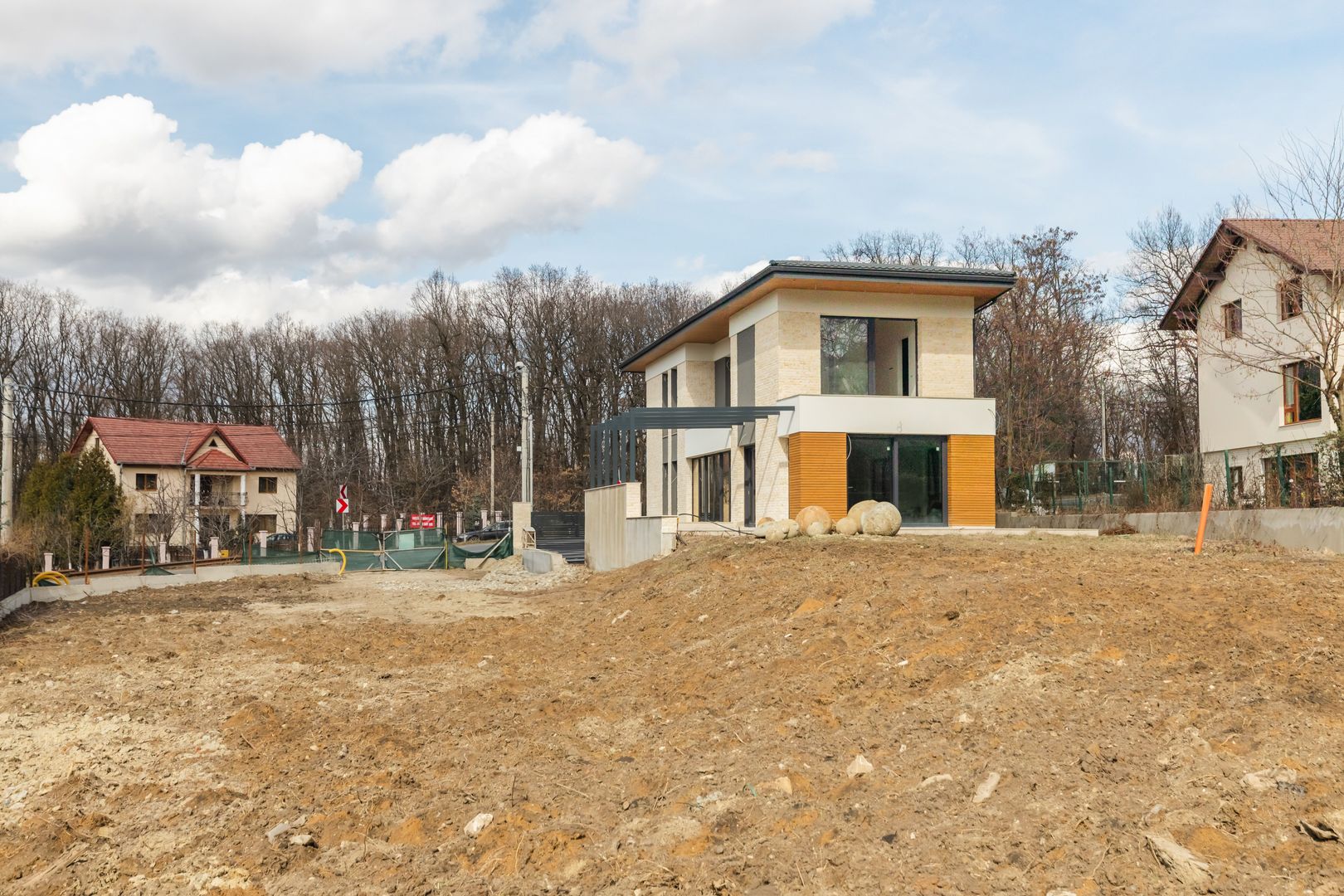 Casa de Lux în Făget Eleganță și Confort în Inima Naturii - Poză 9