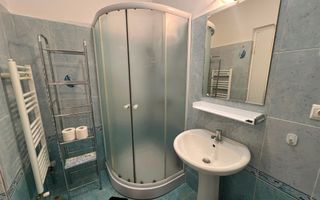 Apartament de inchiriat-2 camere,cu bai proprii,centrul orasului - Poză 7