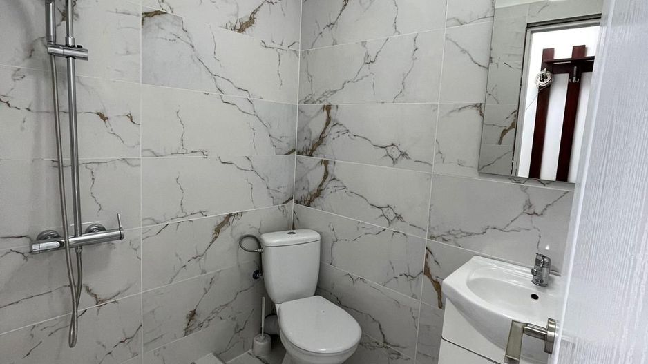 Garsoniera subsol de vanzare Bucurestii Noi - Poză 6