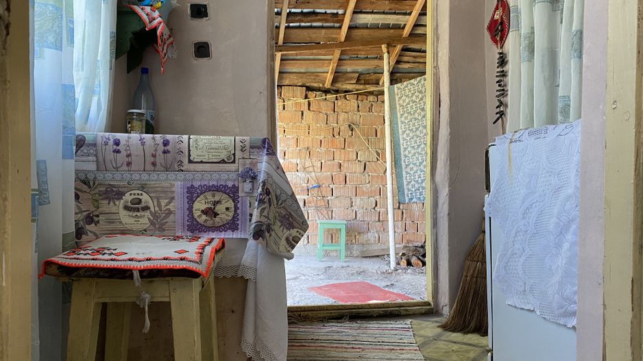 Vanzare "Casa Bunicilor" in satul Bucsani - Dambovita-Comision 0% - Poză 12