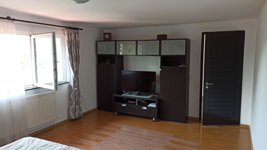 vila indiv+1198mp teren/pe DN4(sosBucuresti) in Frumusani/jud.Calarasi - Poză 72