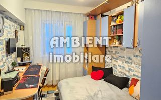 Apartament cu 4 camere, etaj 3,  zona Ultracentral; - Poză 11