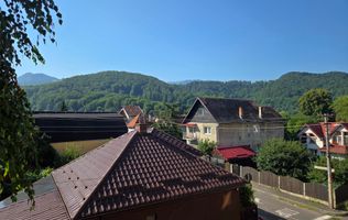 Apartament cu trei camere, zona Noua, 54 mp
