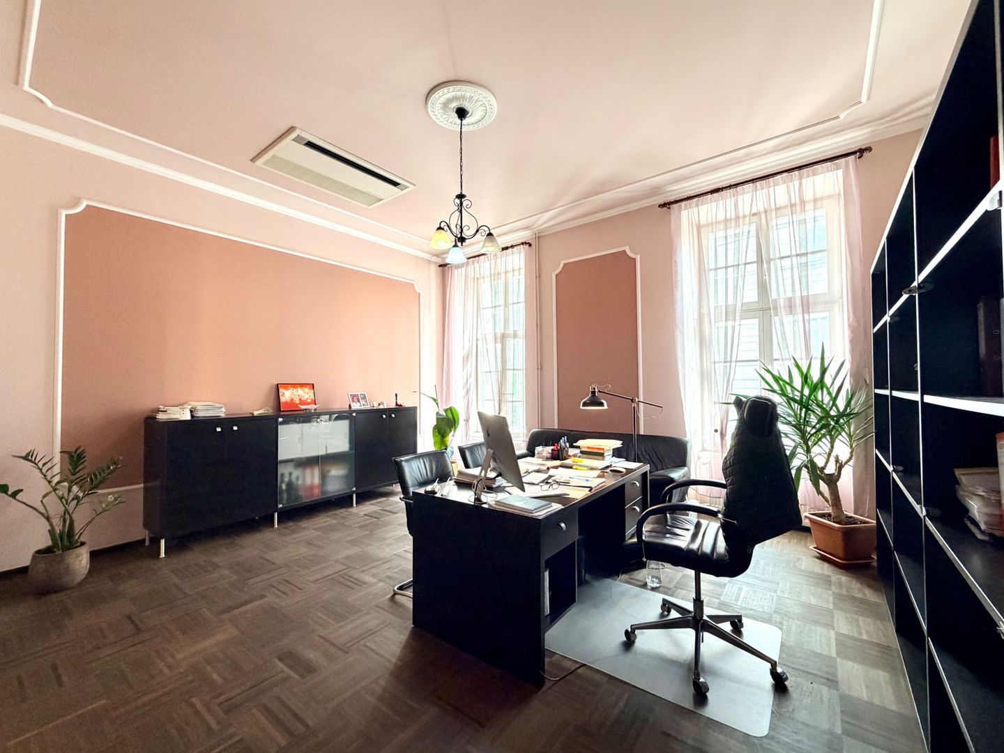 4 camere Ultracentral  - Piața Unirii, ideal birouri, parcare in curte - Poză 5