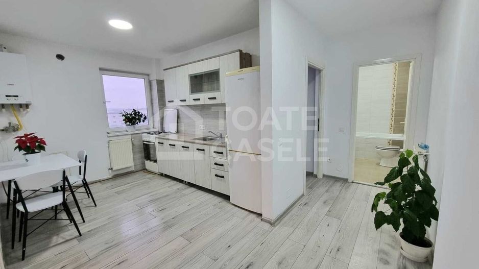 Apartament cu 2 camere, decomandat, zona Ambient - Poză 2