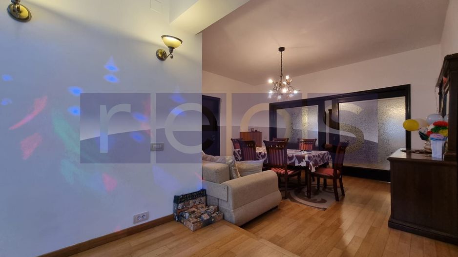 VANZARE- 9- CAMERE (S+P)- VILA -COTROCENI - Poză 6