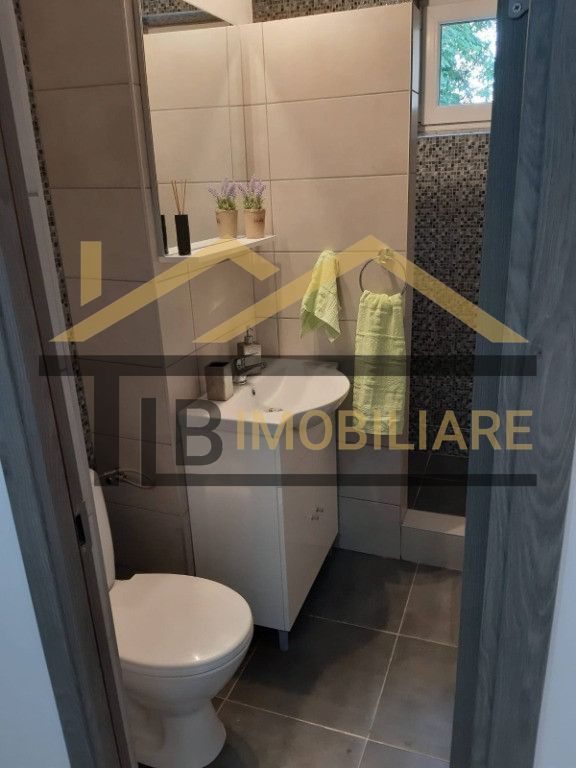 Apartament cu 3 camere, 84mp, Zona Central - Poză 7