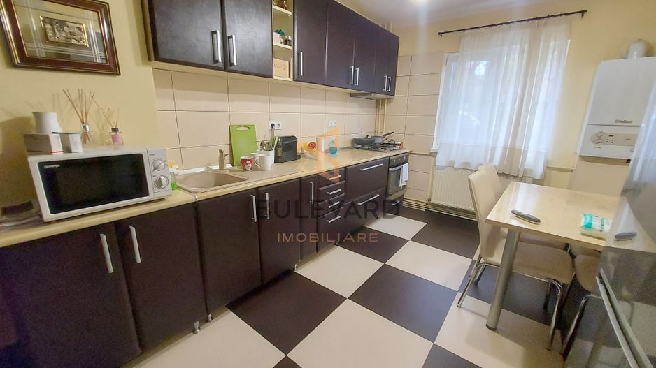 Apartament cu 3 camere decomandate, zona Iulius Mall! - Poză 2