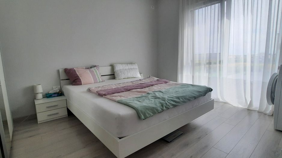 Apartament cu 2 camere si  2 locuri de parcare - Poză 15