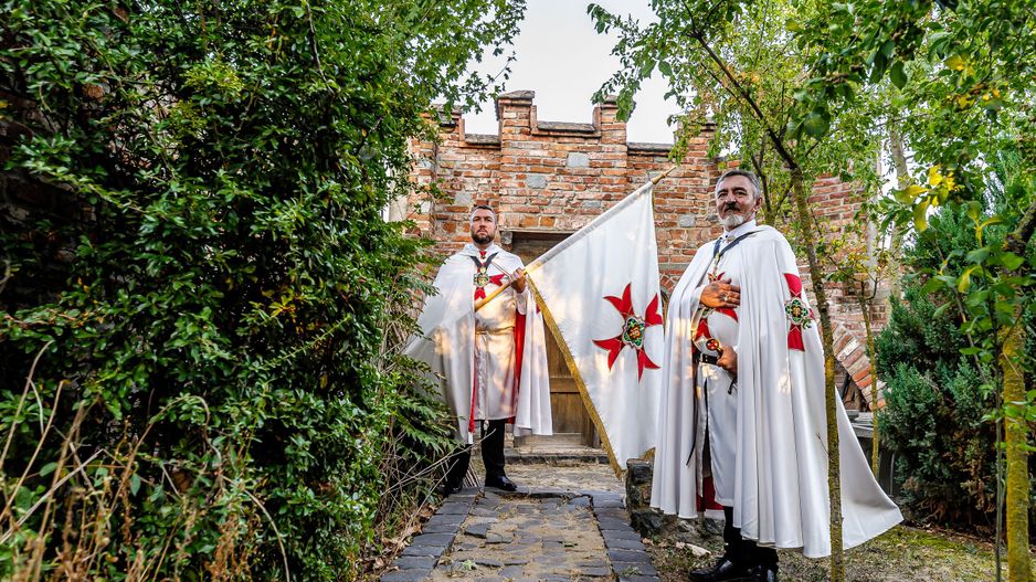 Refugiul Medieval în mijlocul Naturii. Deschide poarta către trecut! - Poză 8