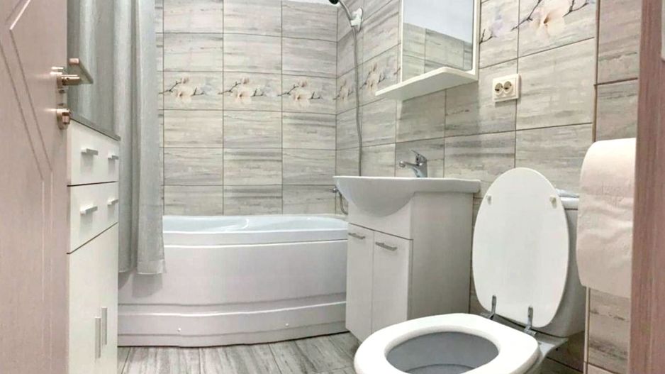 🏡 Închiriez Apartament cu 3 camere, bloc nou, parcare inclusă, vedere Parc Teil - Poză 6