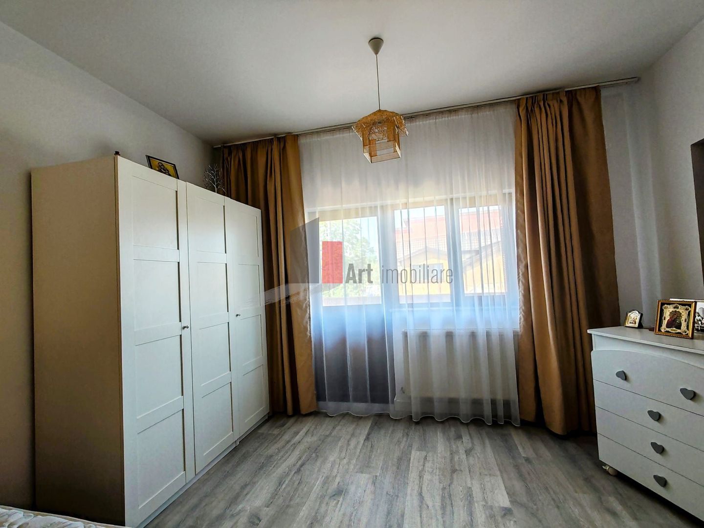 Vitan-Auchan - Vila P+2 - Libera - Poză 12