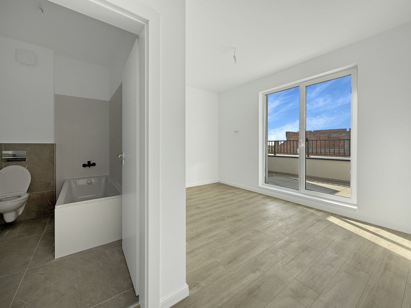 Apartament 3 camere cu terasa de 20 mp, comision 0% - Poză 5